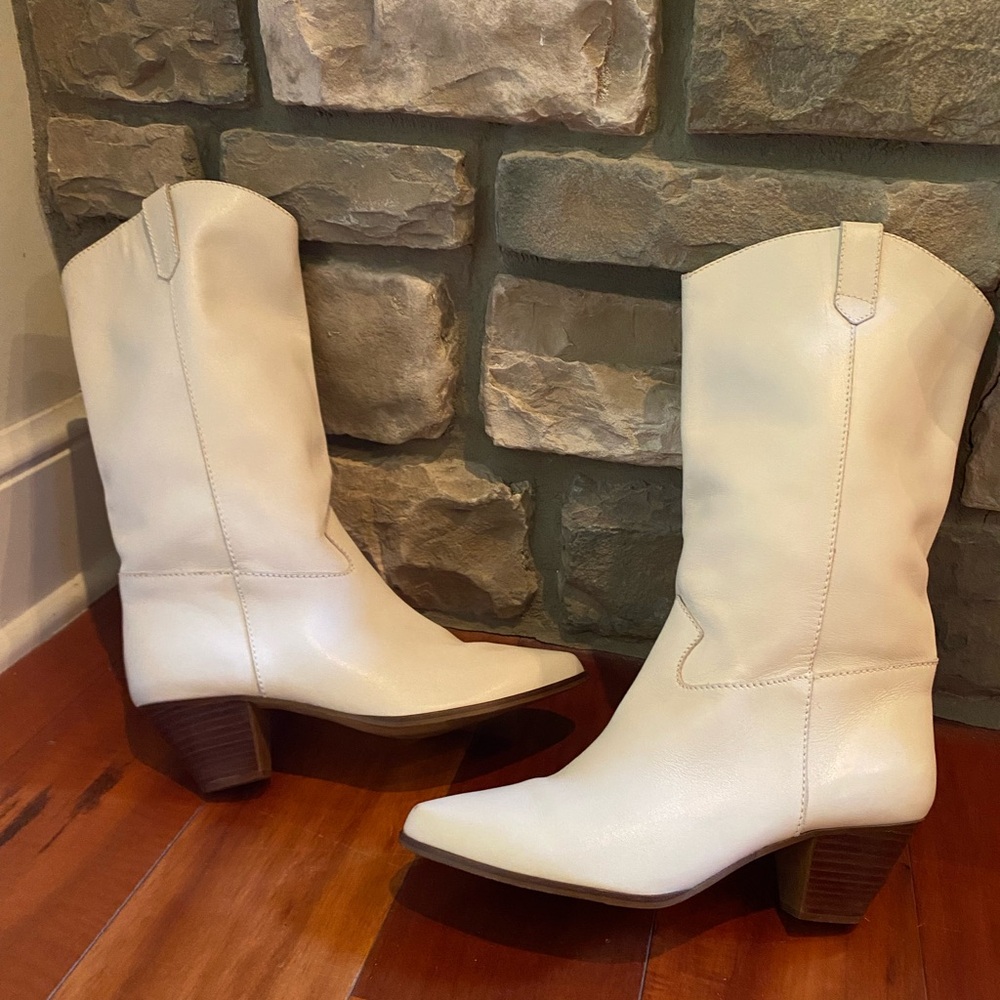 Cowgirl White Western Boots 9